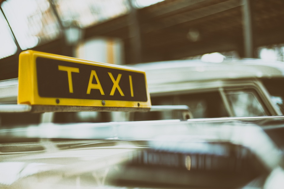 Как заработать на собственном автомобиле?